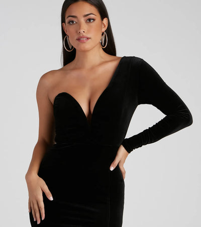 Cheyenne Formal One-Shoulder Velvet Dress