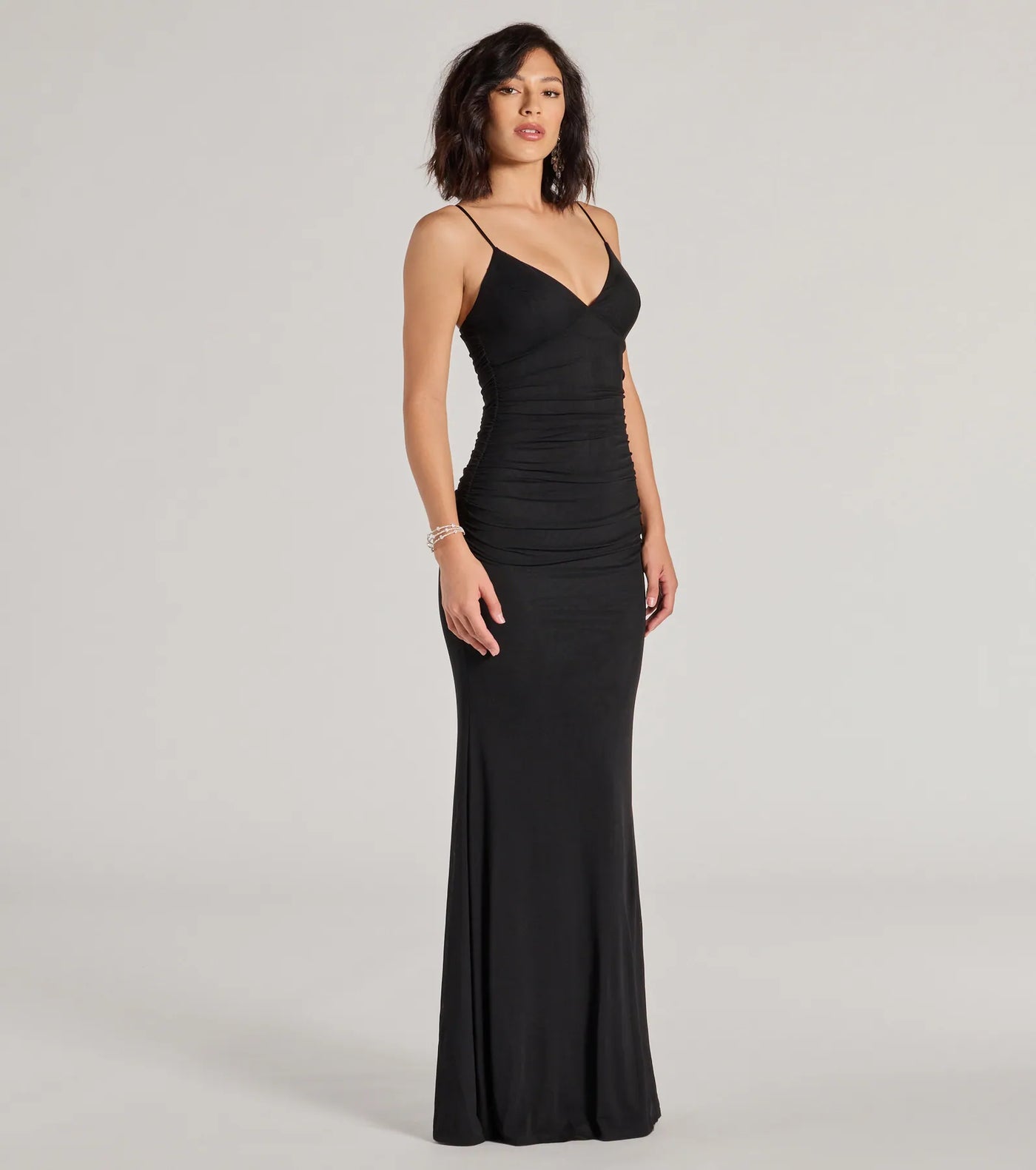 Kay Sleeveless V-Neck Mermaid Mesh Formal Dress