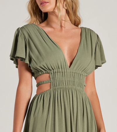 Make Hearts Flutter Short Sleeve Cutout Maxi Dress