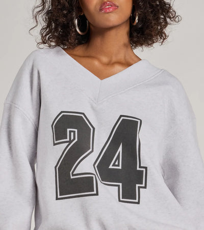 24 Graphic Oversized Pullover Sweatshirt