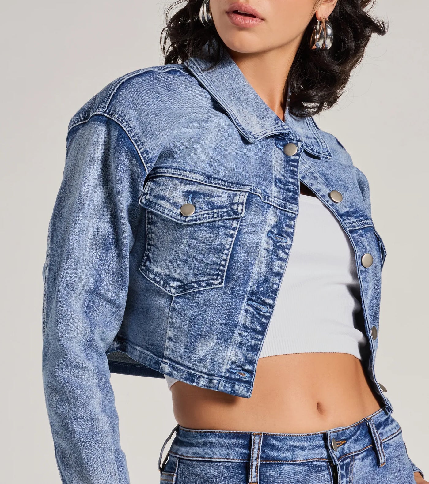 Trendy Classic Cropped Denim Jacket