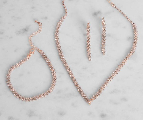 All In The Shine Necklace Set