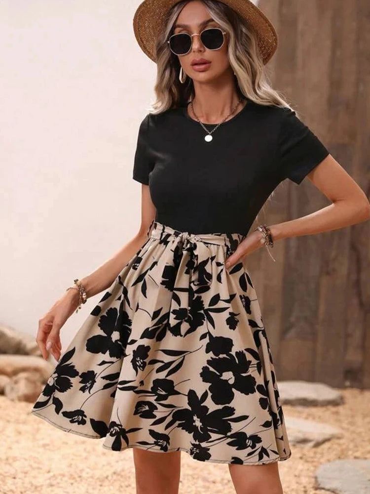 Casual Summer Round Neck A-line Flower Print Dress - Lumikova