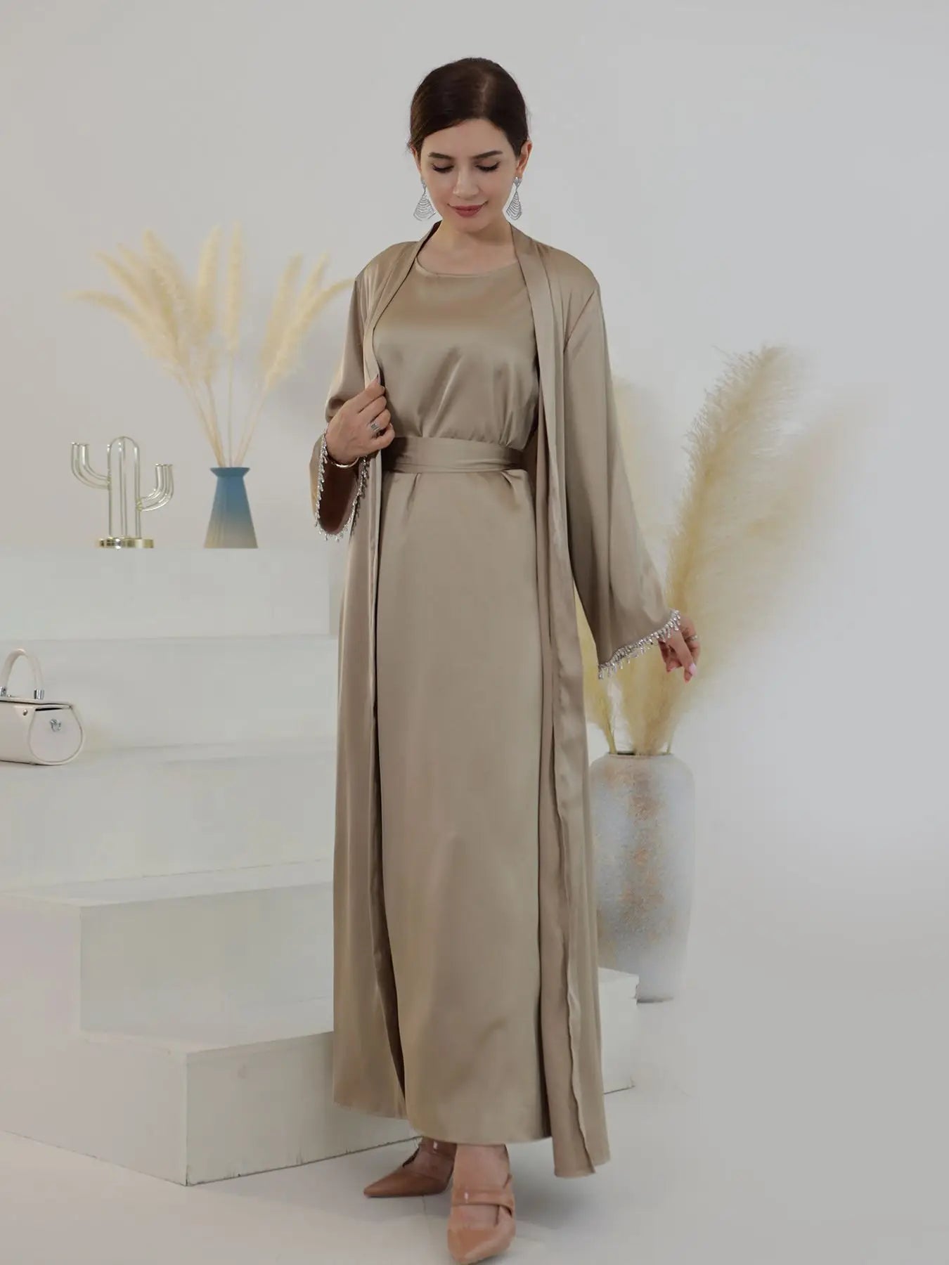 Diamond Beading Robe Abaya - Lumikova